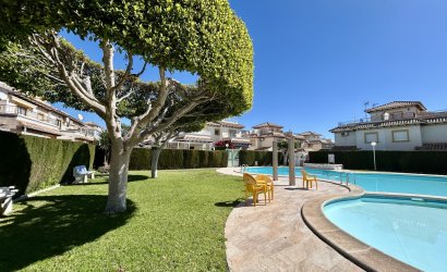 Resale - Penthouse -
Playa Flamenca - Costa Blanca