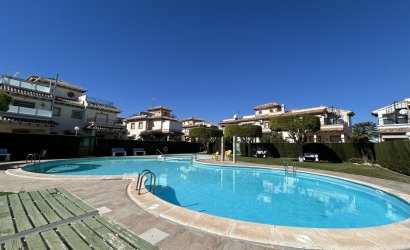 Resale - Penthouse -
Playa Flamenca - Costa Blanca