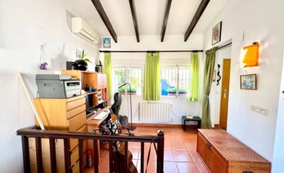 Resale - Duplex -
Moraira - Costa Blanca