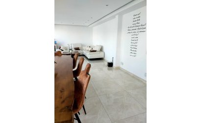 Resale - Villa -
Orihuela Costa - La Zenia