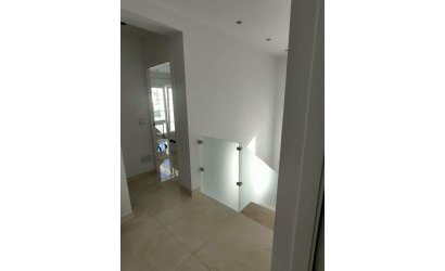 Resale - Villa -
Orihuela Costa - La Zenia