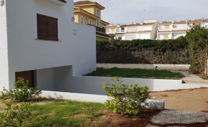 Reventa - Villa -
La Zenia - Costa Blanca
