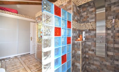 Resale - Villa -
Orihuela Costa - Villamartín