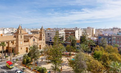 Resale - Apartment -
Torrevieja - Costa Blanca