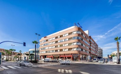 Herverkoop - Apartment -
Torrevieja - Centro