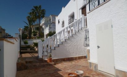 Revente - Villa -
Villamartin - Costa Blanca