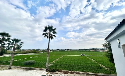 Herverkoop - Villa -
Catral - Costa Blanca