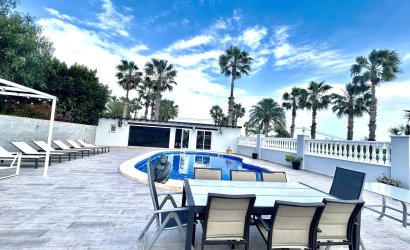 Herverkoop - Villa -
Catral - Costa Blanca