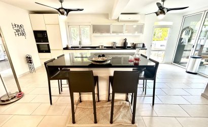 Herverkoop - Villa -
Catral - Costa Blanca