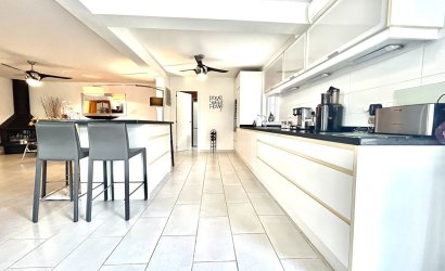 Herverkoop - Villa -
Catral - Costa Blanca