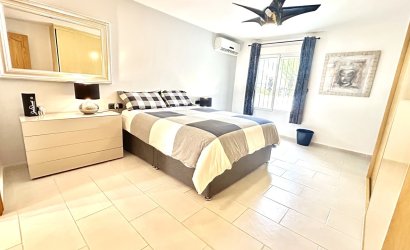 Herverkoop - Villa -
Catral - Costa Blanca