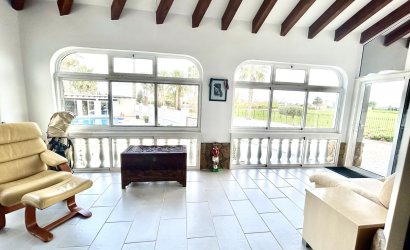 Herverkoop - Villa -
Catral - Costa Blanca