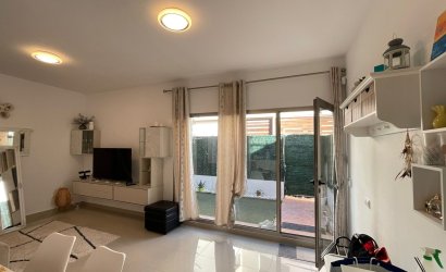 Resale - Townhouse -
Torrevieja - Punta Prima