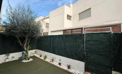 Resale - Townhouse -
Torrevieja - Punta Prima