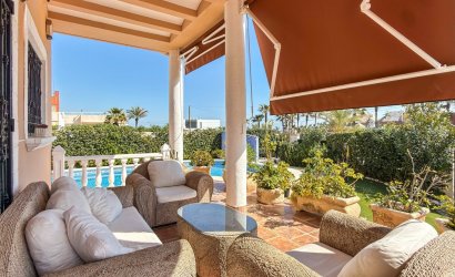 Herverkoop - Villa -
Torrevieja - Costa Blanca