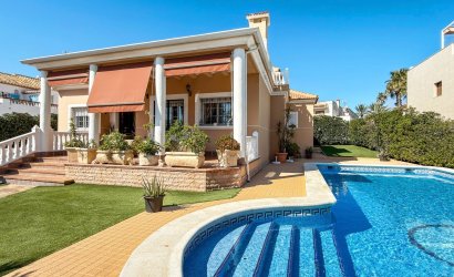 Herverkoop - Villa -
Torrevieja - Costa Blanca