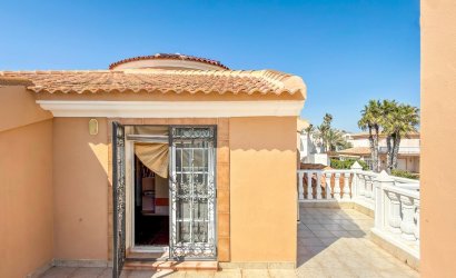 Herverkoop - Villa -
Torrevieja - Costa Blanca