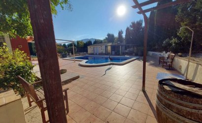 Herverkoop - Villa -
Calasparra - Inland