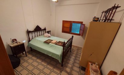 Herverkoop - Country House -
Calasparra - Inland