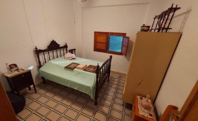 Herverkoop - Country House -
Calasparra - Inland