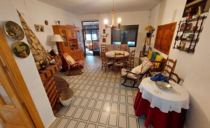 Herverkoop - Country House -
Calasparra - Inland