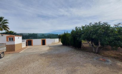 Herverkoop - Country House -
Calasparra - Inland