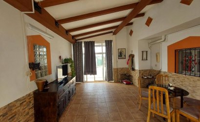 Herverkoop - Country House -
Calasparra - Inland
