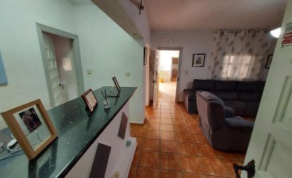 Herverkoop - Country House -
Calasparra - Inland