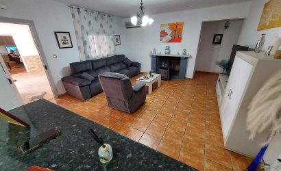 Herverkoop - Country House -
Calasparra - Inland