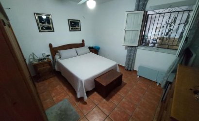 Herverkoop - Country House -
Calasparra - Inland