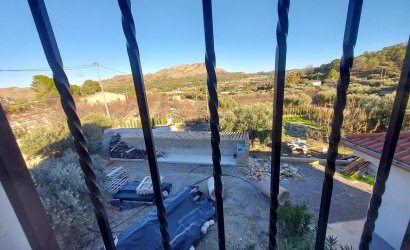 Herverkoop - Villa -
Calasparra - Inland