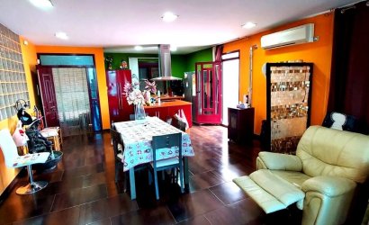 Herverkoop - Villa -
Calasparra - Inland