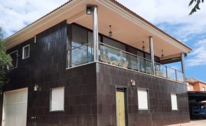 Herverkoop - Villa -
Calasparra - Inland