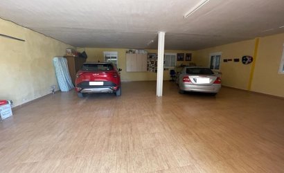 Herverkoop - Villa -
Calasparra - Inland