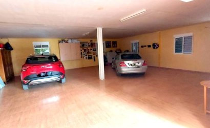 Herverkoop - Villa -
Calasparra - Inland