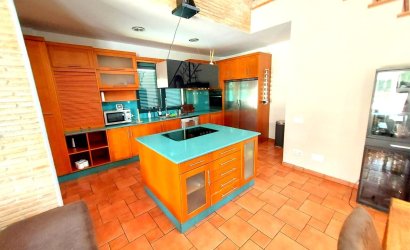 Herverkoop - Villa -
Calasparra - Inland