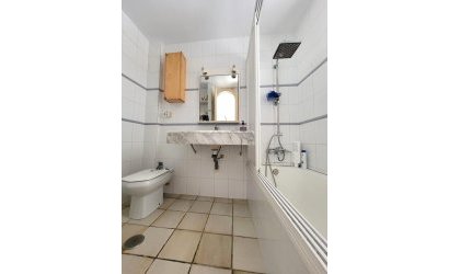 Herverkoop - Penthouse -
Torrevieja - Playa De La Mata