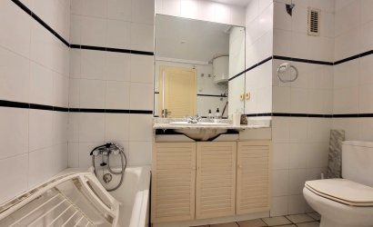 Herverkoop - Penthouse -
Torrevieja - Playa De La Mata