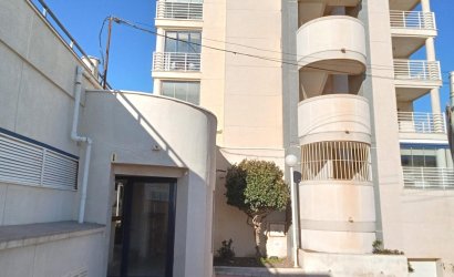 Herverkoop - Penthouse -
Torrevieja - Playa De La Mata