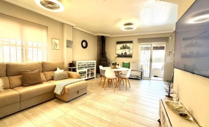 Herverkoop - Villa -
Orihuela Costa - La Regia