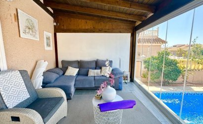 Herverkoop - Villa -
Orihuela Costa - La Regia