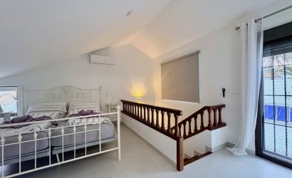 Herverkoop - Town House -
Orihuela Costa - Costa Blanca