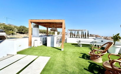 Herverkoop - Villa -
San Miguel de Salinas - Inland