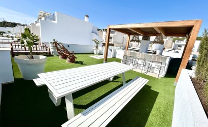 Herverkoop - Villa -
San Miguel de Salinas - Inland