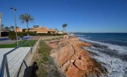 Herverkoop - Villa -
Orihuela Costa - Cabo Roig