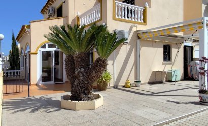 Herverkoop - Bungalow -
Orihuela - Urbanización Perla Del Mar