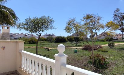 Herverkoop - Bungalow -
Orihuela - Urbanización Perla Del Mar