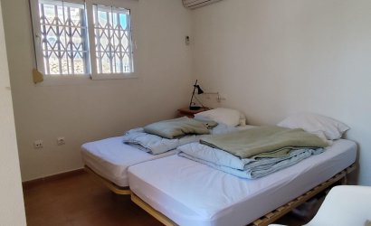 Herverkoop - Bungalow -
Orihuela - Urbanización Perla Del Mar