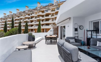 Revente - Apartment -
Marbella - Nueva Andalucía