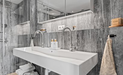 Revente - Apartment -
Marbella - Nueva Andalucía